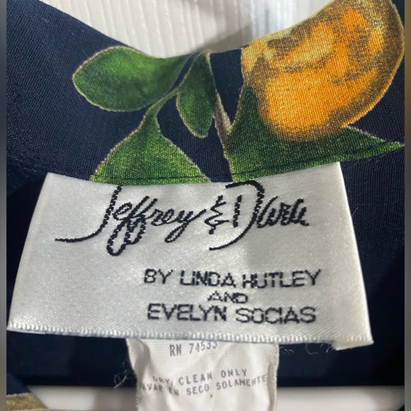 Jeffrey and Dara Dress - Picture 3 of 4